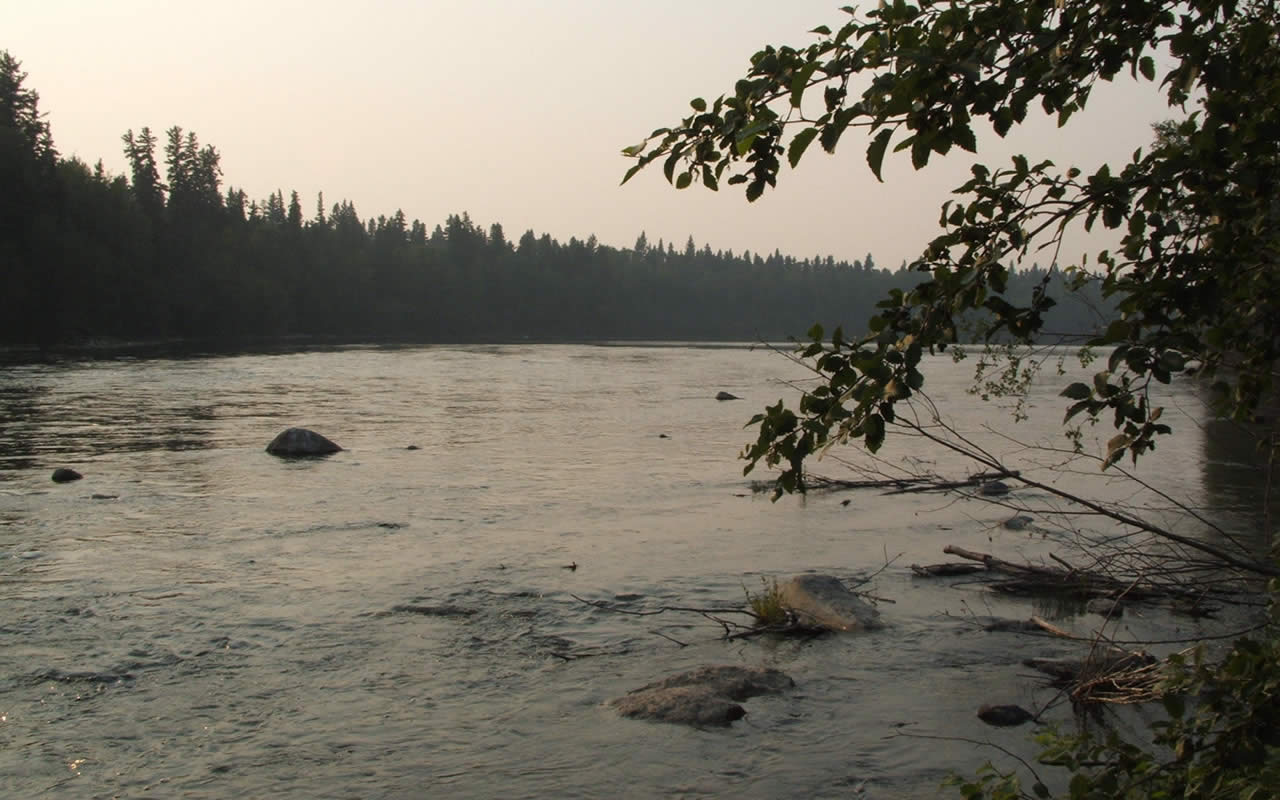 sturgeon-weir-river-from-amisk-lake-at-beaver-city_161 (1280x800 124K)