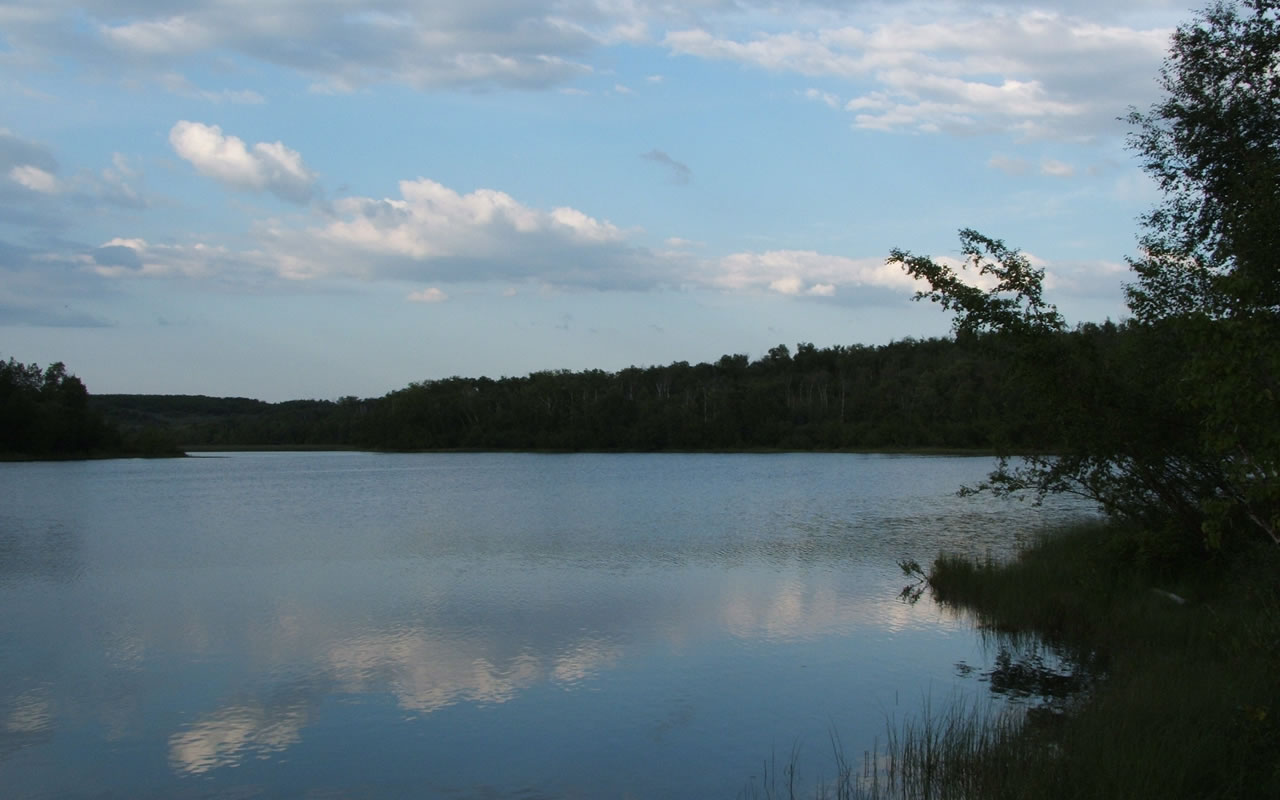 arm-lake-midsummer-evening (1280x800)