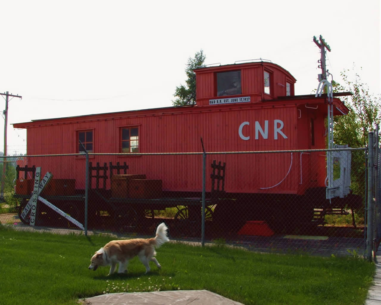 cnr-wooden-caboose (1280x1024)