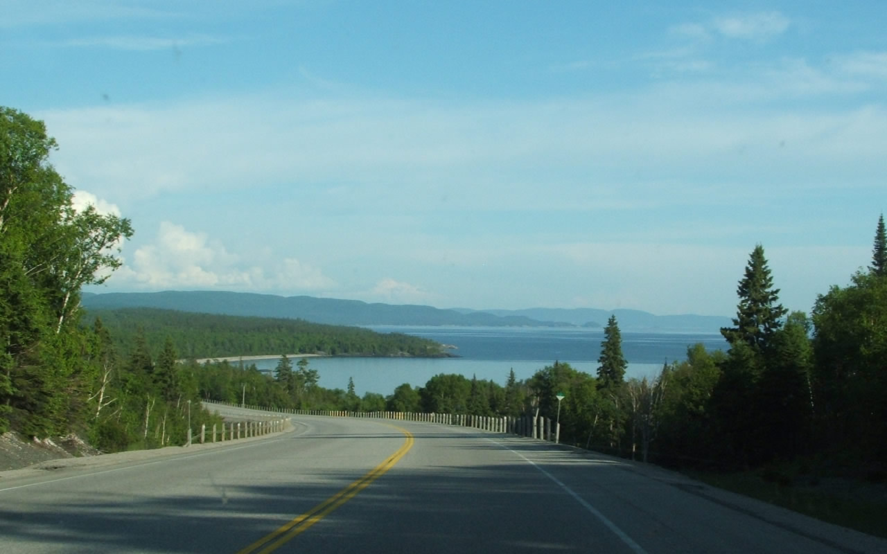 north-shore-bay-lake-superior (1280x800)
